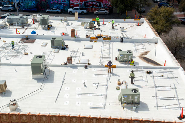 Best Hot Roofs  in Carson City, MI